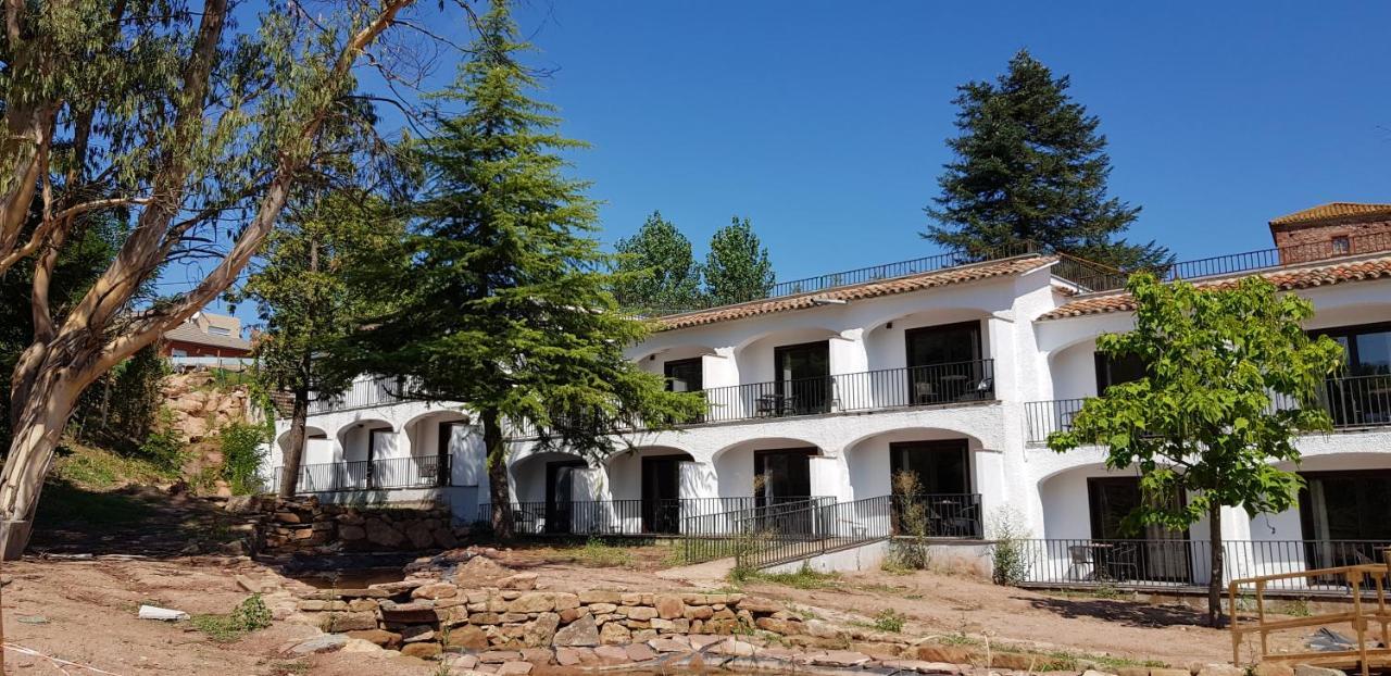 Hostal La Guineu Viladrau Exterior foto